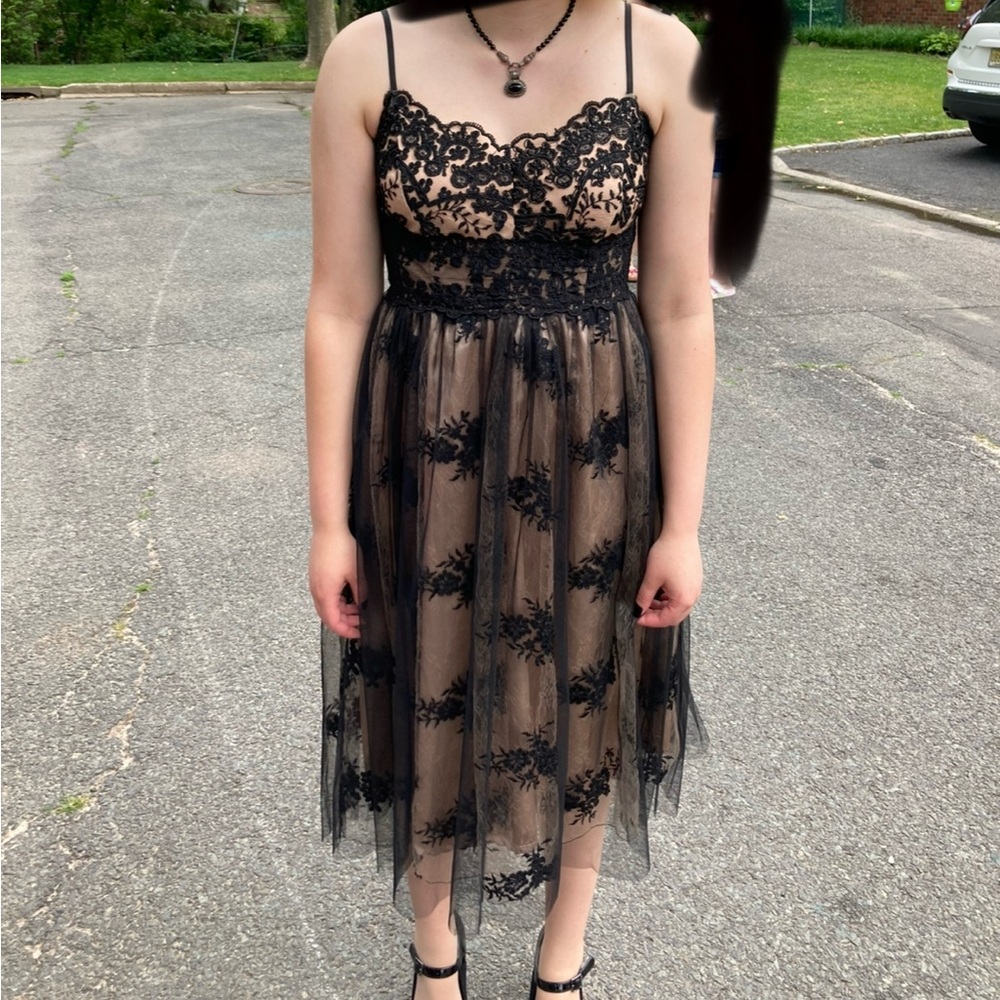 Lulus size small Prom Dress Black Lace Overlay Nude Slip Dress